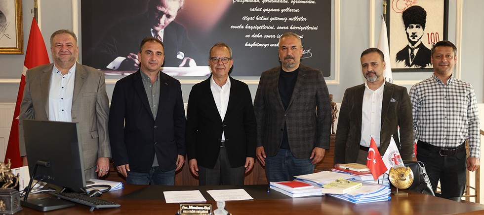 Döşemealtı Belediyesi’nde Sosyal Denge Tazminatı Sözleşmesi imzalandı