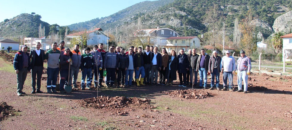 Döşemealtı Belediyesi’nden yeşil atak