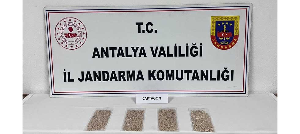 Döşemealtı İlçesinde Uyuşturucu Operasyonu