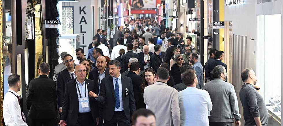 Dünya mücevher sektörü İstanbul'da buluşuyor: Antalyalı kuyumcular da fuarda!
