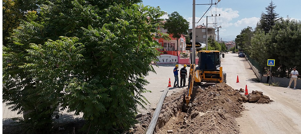 Elmalı Gündoğan Mahallesi’nde 2 kilometrelik yeni içme suyu hattı 