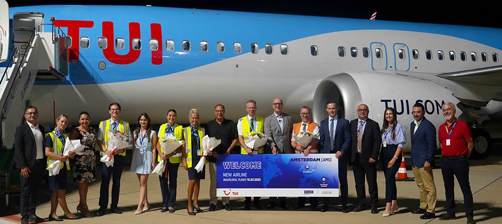 Gazipaşa-Alanya ile Amsterdam arasında haftada üç direkt uçuş