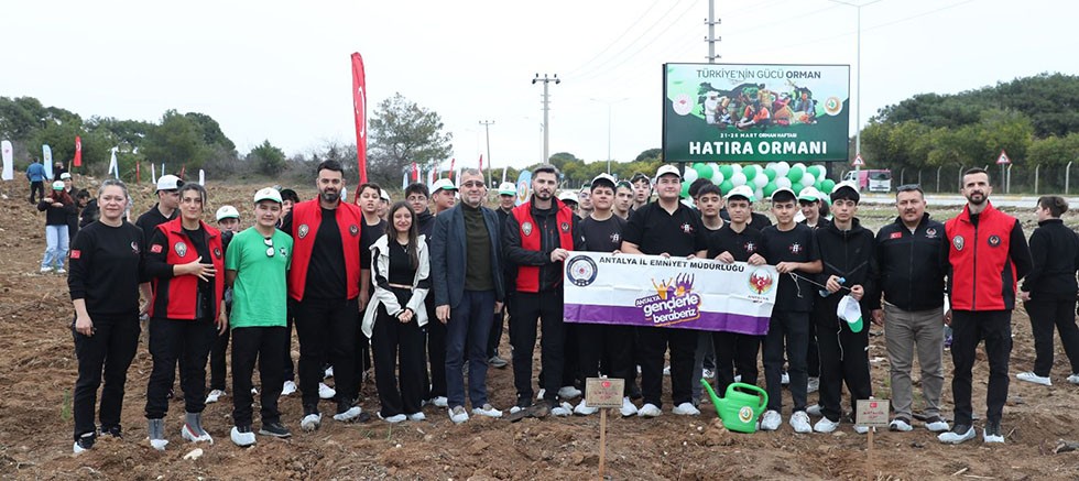 “Gelecek Sizinle Gülecek” Projesi kapsamında çalışmalar aralıksız devam ediyor