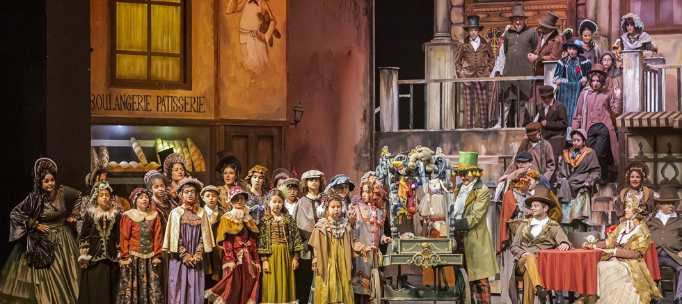 Görkemli opera ‘La Bohème’ Antalya DOB sahnesinde