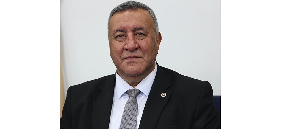 Gürer: Basının sorunları araştırılsın