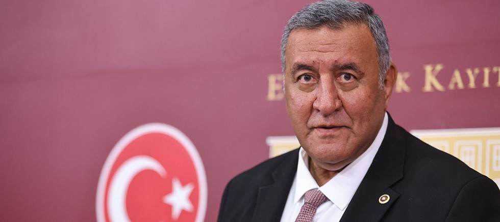 Gürer: “İcra kapıda, dert kapıda”