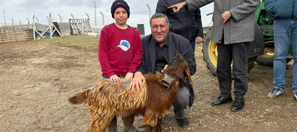 Gürer: “Köylü üretiyor, siyasi iktidar köylüye sırtını dönüyor”