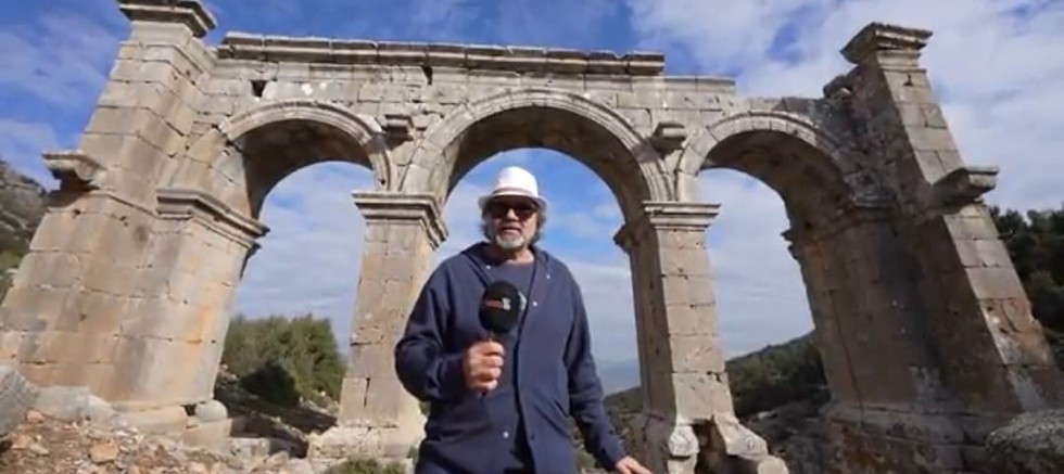 Halil Öncü rotayı bu kez Döşemealtı'na çevirdi