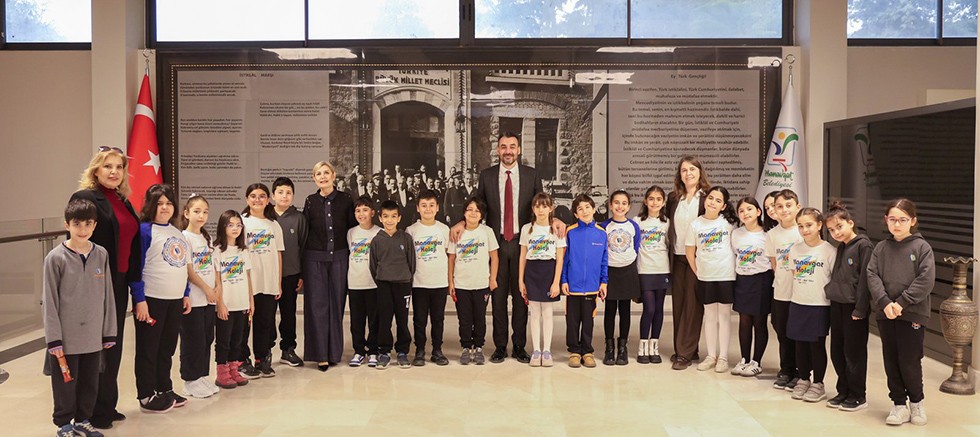 İlkokul öğrencilerinden Manavgat Belediyesi'ne ziyaret