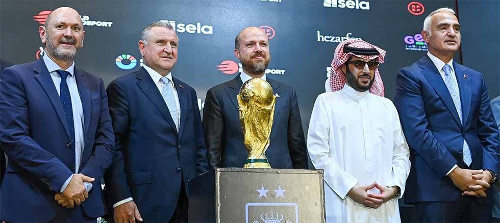 İspanya Süper Kupası İstanbul'a geliyor! Futbolun devleri Türkiye'de sahne alacak
