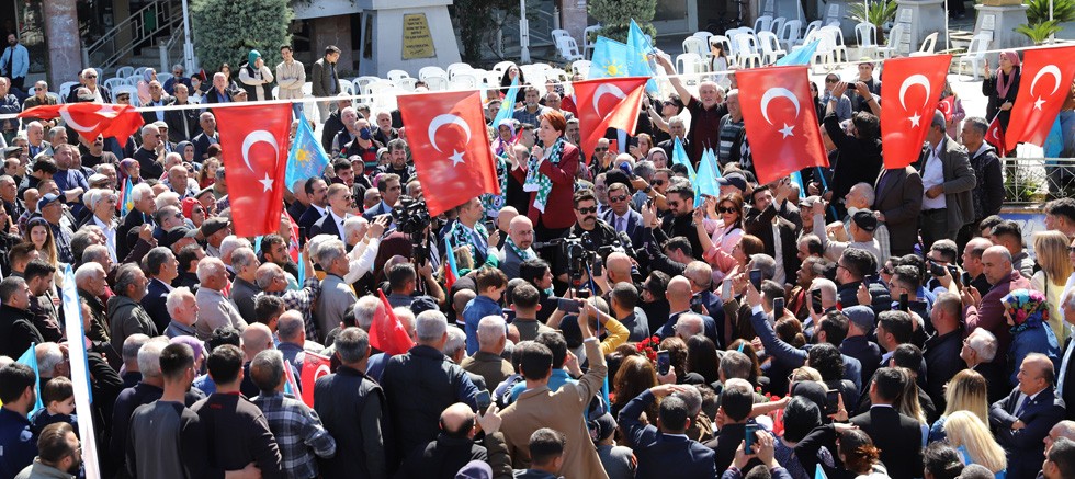 İYİ Parti Genel Başkanı Akşener Serik'te