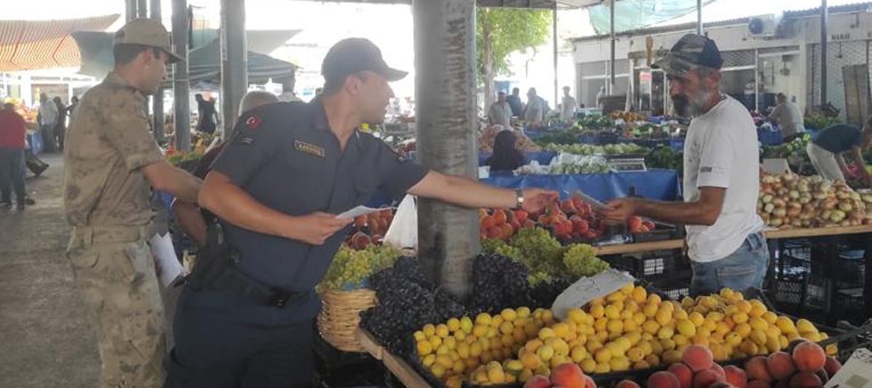 Jandarmadan el broşürü ile bilgilendirme