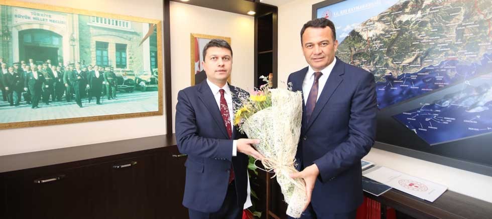 Kaş Belediye Başkanı Ulutaş’tan Kaymakam Öztürk’e ziyaret