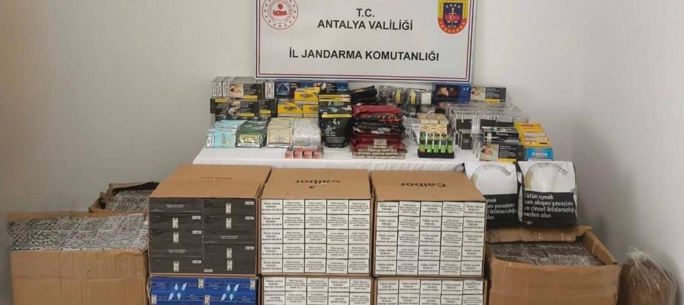 Kaş İlçesinde Kaçak Sigara Operasyonu