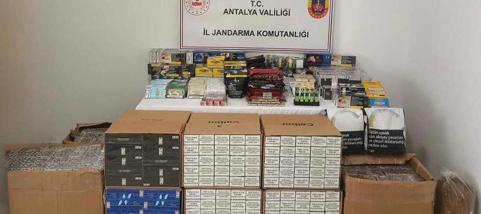 Kaş İlçesinde Kaçak Sigara Operasyonu
