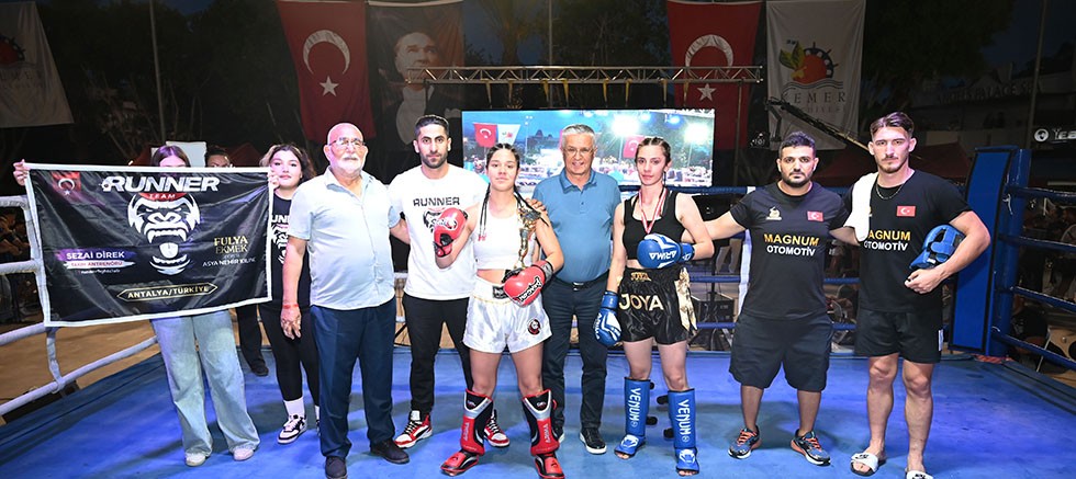 Kemer'de kick boks gecesi 