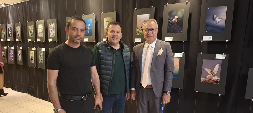 Kemer’de yıl sonu resim sergisi 