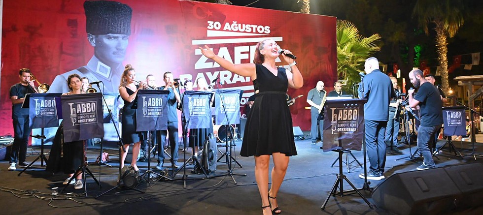 Kepez’den 30 Ağustos Zafer Bayramına özel coşkulu konser