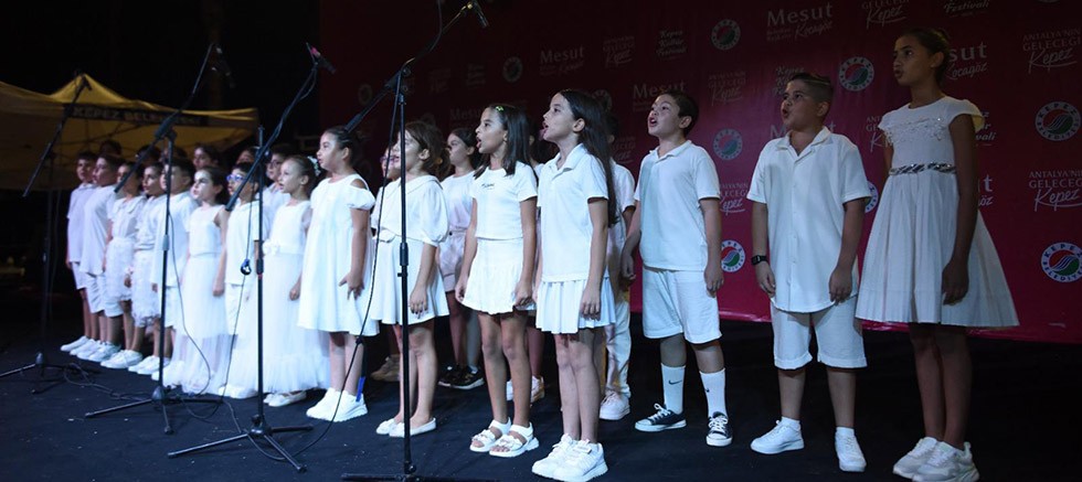 Kepez’den Zafer Bayramı’na özel coşkulu konser
