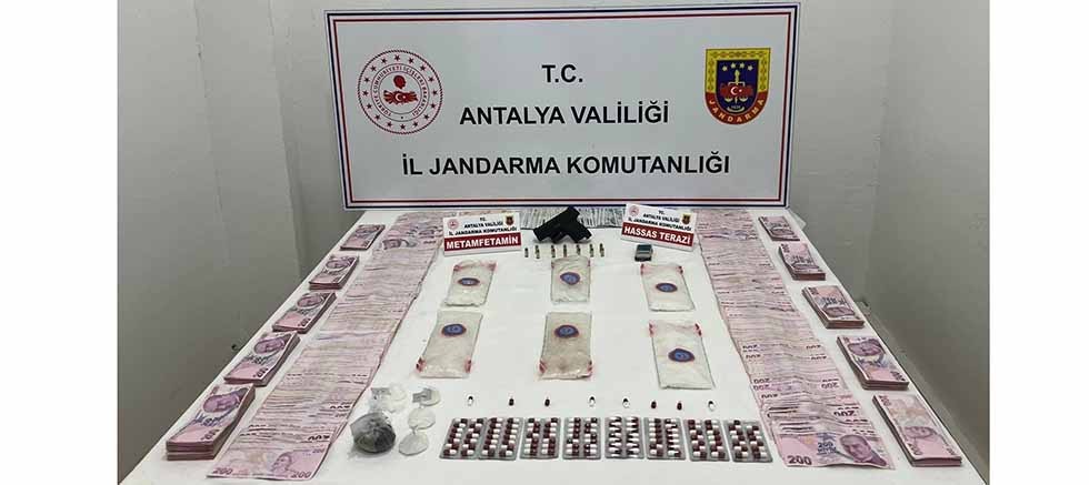 Kepez İlçesinde Uyuşturucu Operasyonu