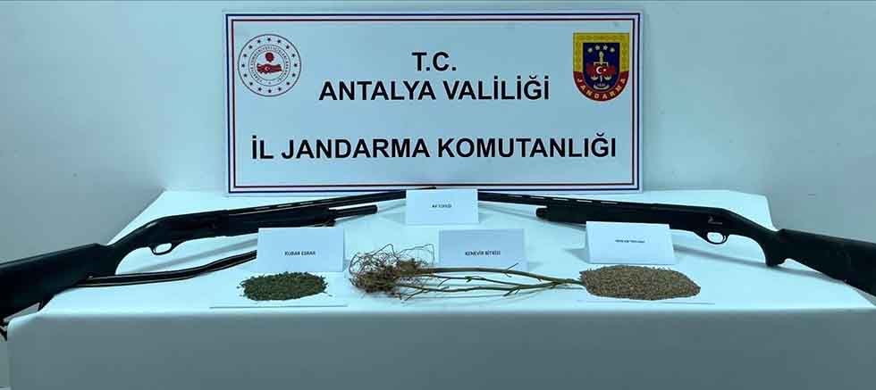 Kepez, Kemer ve Döşemealtı İlçelerinde Uyuşturucu Operasyonu