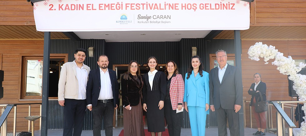Korkuteli’nde Kadın Emeği Günü: 2. Kadın El Emeği Festivali Toy Düğün Salonu’nda Kapılarını Açtı