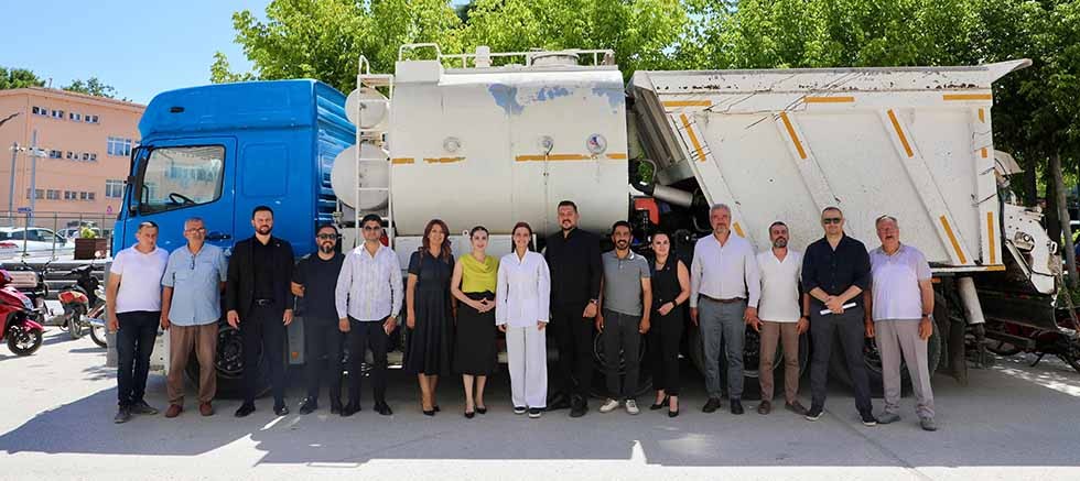 Korkuteli’nin Yollarına Milyonluk Hayırsever Desteği