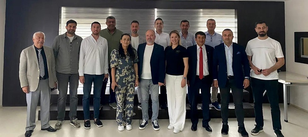 Kulüpte görev dağılımı yapıldı