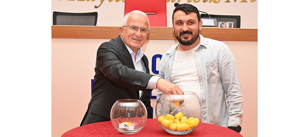 Kumluca Belediyesi Halı Saha Futbol Turnuvası Kura Çekimi tamamlandı