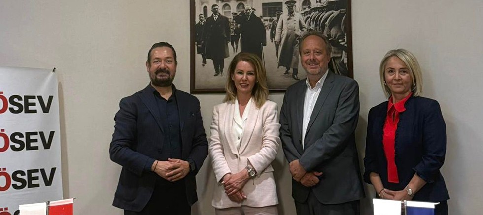 LÖSEV ve Cambridge iş birliğiyle eğitimde güçlü adım