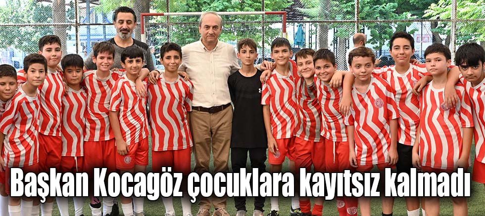 Başkan Kocagöz çocuklara kayıtsız kalmadı