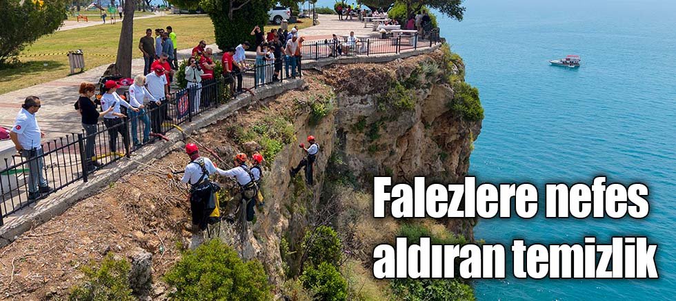 Falezlere nefes aldıran temizlik