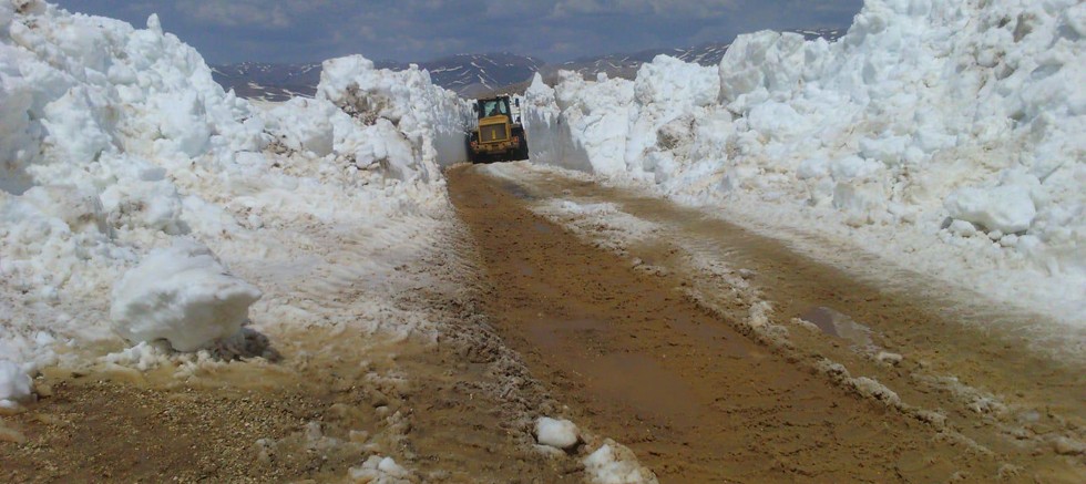 Manavgat, Akseki ve Gündoğmuş’un karla kaplı yayla yolları açıldı