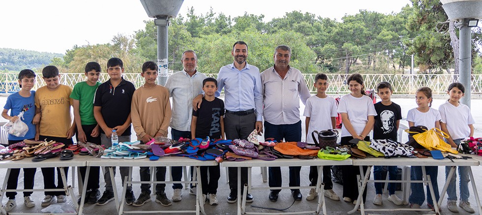 Manavgat Belediye Başkan Vekili Çiçek, okul kermesini ziyaret etti