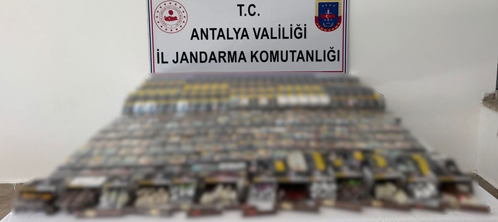 Manavgat İlçesinde Kaçak Sigara Operasyonu