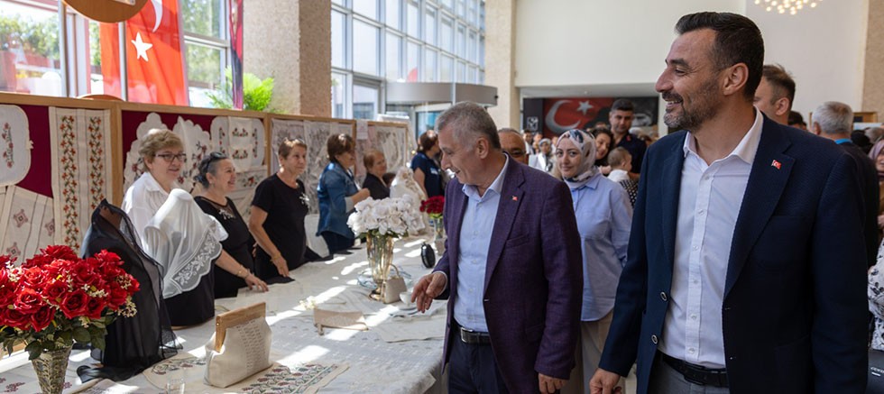 Manavgat'ta el emeği ürünleri sergilendi