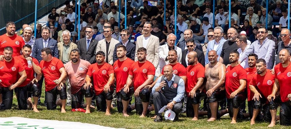 Manavgat'ta güreş şöleni devam ediyor
