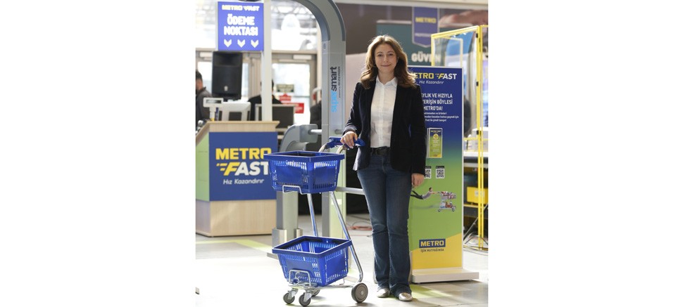 Metro Türkiye, Antalya mağazasında Metro Fast ile temassız ve hızlı dijital alışveriş deneyimi sunuyor
