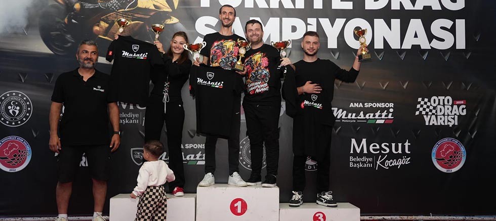 Motosiklet Tutkunları Kepez'e akın etti: Türkiye Drag Şampiyonası'nın Şampiyonları Kürsüde
