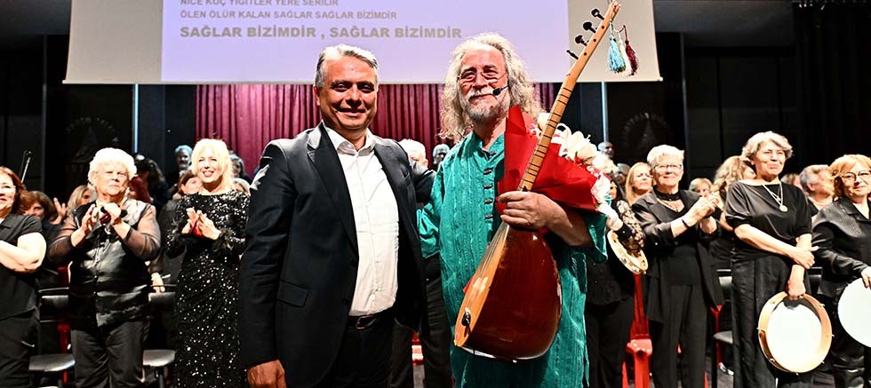 Muratpaşa’da 100 kişilik halk müziği şöleni