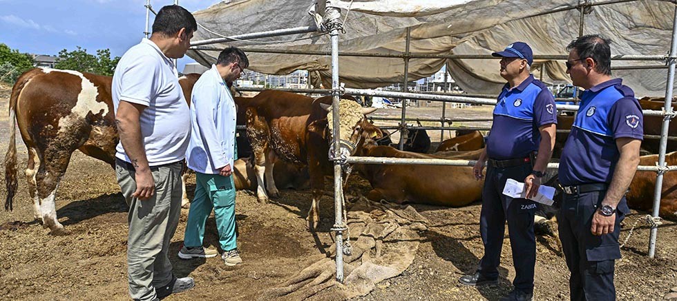 Muratpaşa’da kurban kesim noktaları kullanıma hazır