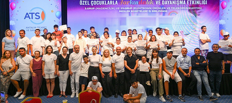Özel çocukların mutluluğu ATSO'da buluştu