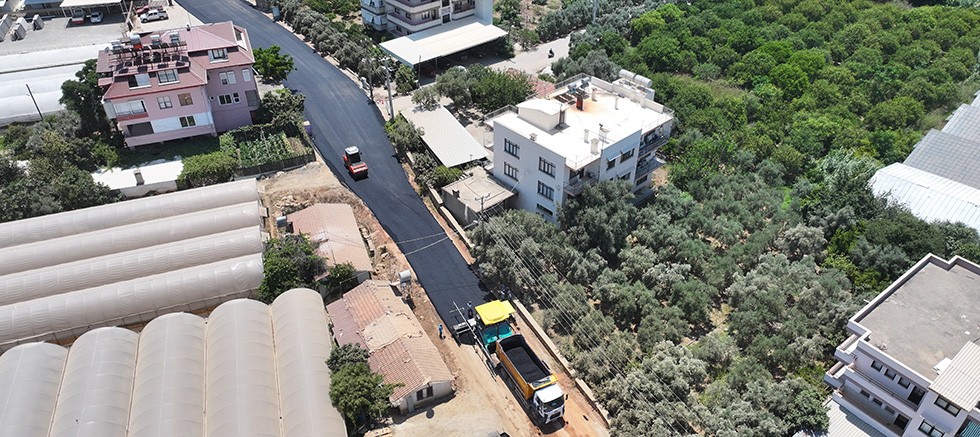 Payallar Gökkale Caddesi sıcak asfaltla yenilendi