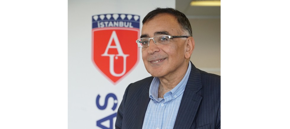 Prof. Dr. Hayri Kozanoğlu: 