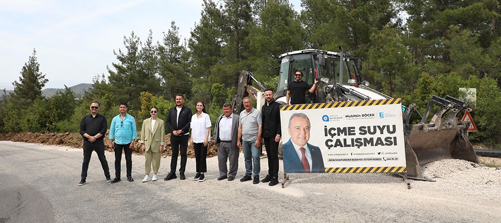 Saniye Başkan, Güzle Mahallesi’ndeki İçme Suyu Çalışmalarını İnceledi