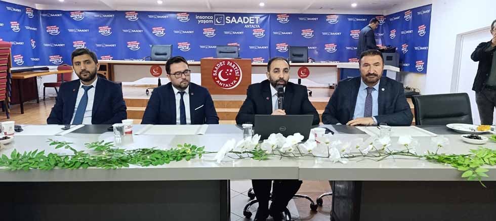 Saydam Antalya’da Gündemi Değerlendirdi