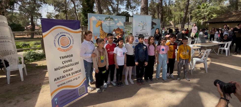 Sıfır Atık Gününde Gençlere Çevre Bilincinin Oluşturulması