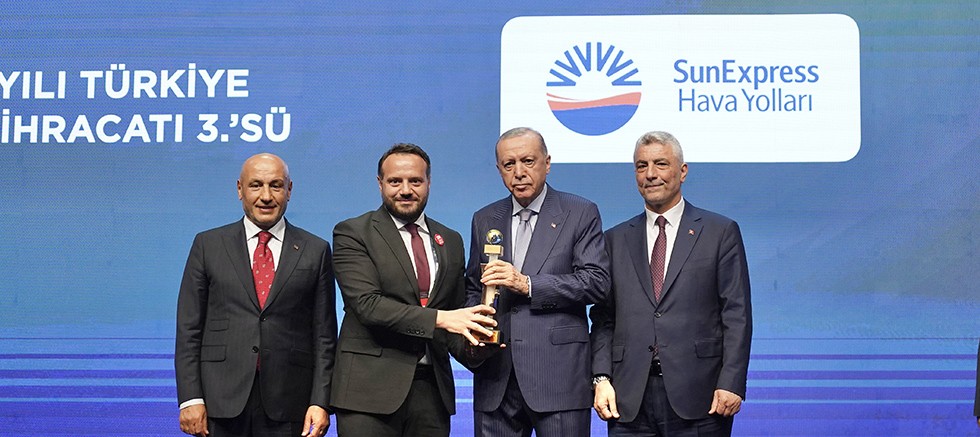 SunExpress Hizmet İhracatında Türkiye’nin İlk Üç Şirketinden Biri Oldu