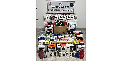 145 paket kaçak sigara ele geçirildi