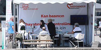 17 Mayıs Dünya Hipertansiyon Günü’nde 1000’in üzerinde ziyaretçinin tansiyon ve nabız ölçümü yapıldı